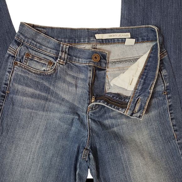 DKNY Jeans - Picture 3 of 9